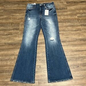 NWT Vervet Bella High Rise Flare Jeans- Size 29 long